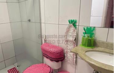 Casa com Ponto Comercial no Curuçambá