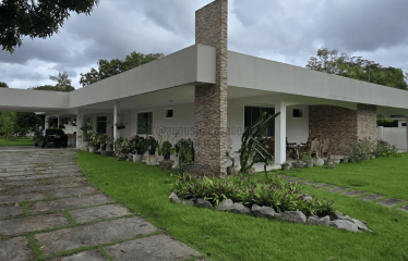 Mansão Condomínio Amazon Garden