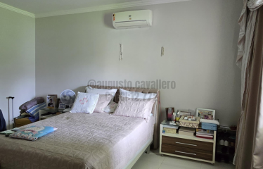 Casa no Lago Azul