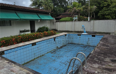 Casa no Lago Azul