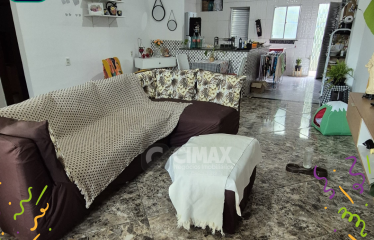 Casa Triplex à Venda – Conjunto Vale Verde