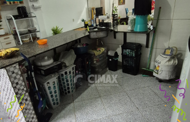 Casa Triplex à Venda – Conjunto Vale Verde