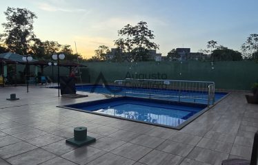 Apartamento à Venda no Condomínio Porto Esmeralda