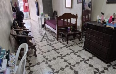 Casa à venda na Pedreira
